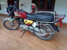 https://riyasewana.com/uploads/bajaj-boxsar-291125294282.jpg