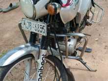 https://riyasewana.com/uploads/bajaj-boxser-191940384112.jpg