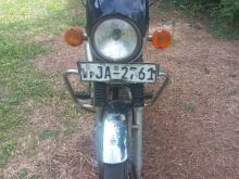 Bajaj Boxer 2004 Motorbike