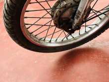 https://riyasewana.com/uploads/bajaj-caliber-115-1410400713564.jpg