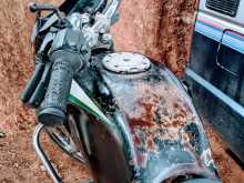 https://riyasewana.com/uploads/bajaj-caliber-115-1818523613034.jpg