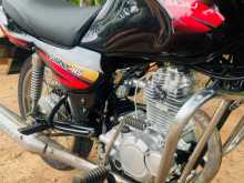 https://riyasewana.com/uploads/bajaj-caliber-115-189594013714.jpg