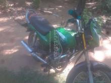 https://riyasewana.com/uploads/bajaj-caliber-115-31150603488318.jpg