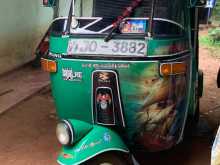 Bajaj Call 2004 Three Wheel