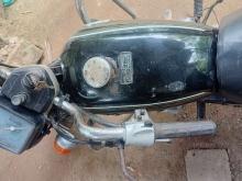 https://riyasewana.com/uploads/bajaj-cd-125-21205076766.jpg