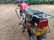 https://riyasewana.com/uploads/bajaj-cg-125-2114135415273.jpg