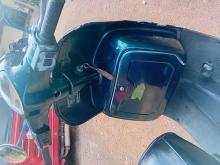 https://riyasewana.com/uploads/bajaj-classic-281708416055.jpg