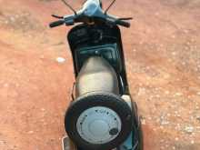 https://riyasewana.com/uploads/bajaj-classicsl-121825364752.jpg