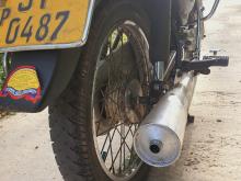 https://riyasewana.com/uploads/bajaj-ct-100-1011320619784.jpg