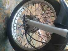 https://riyasewana.com/uploads/bajaj-ct-100-1011442513134.jpg