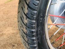 https://riyasewana.com/uploads/bajaj-ct-100-1011442524722.jpg