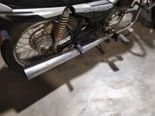 https://riyasewana.com/uploads/bajaj-ct-100-1017026133.jpg