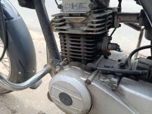 https://riyasewana.com/uploads/bajaj-ct-100-11157086225.jpg