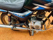 https://riyasewana.com/uploads/bajaj-ct-100-112342024972.jpg