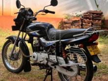 https://riyasewana.com/uploads/bajaj-ct-100-11236141303434.jpg