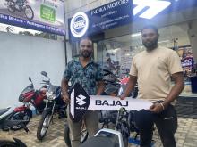 https://riyasewana.com/uploads/bajaj-ct-100-114315619046.jpg