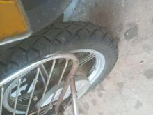 https://riyasewana.com/uploads/bajaj-ct-100-11542026954.jpg