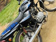 https://riyasewana.com/uploads/bajaj-ct-100-1211121924543.jpg