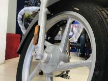 https://riyasewana.com/uploads/bajaj-ct-100-1215045124433.jpg