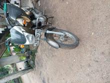 https://riyasewana.com/uploads/bajaj-ct-100-12835456754.jpg