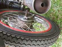 https://riyasewana.com/uploads/bajaj-ct-100-12851474843.jpg
