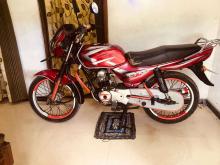 https://riyasewana.com/uploads/bajaj-ct-100-141546486475.jpg