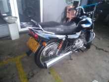 https://riyasewana.com/uploads/bajaj-ct-100-1416030613084.jpg