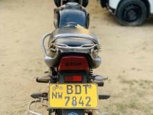 https://riyasewana.com/uploads/bajaj-ct-100-1416471524043.jpg