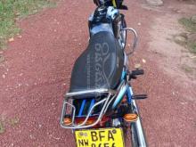 https://riyasewana.com/uploads/bajaj-ct-100-14175829674441.jpg