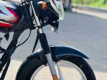 https://riyasewana.com/uploads/bajaj-ct-100-14948554442.jpg