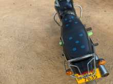 https://riyasewana.com/uploads/bajaj-ct-100-1520584613592.jpg