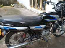 https://riyasewana.com/uploads/bajaj-ct-100-152217274262.jpg