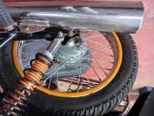 https://riyasewana.com/uploads/bajaj-ct-100-15741074482.jpg