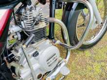 https://riyasewana.com/uploads/bajaj-ct-100-16033344783.jpg