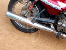 https://riyasewana.com/uploads/bajaj-ct-100-16100537498222.jpg