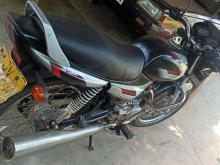 https://riyasewana.com/uploads/bajaj-ct-100-161553356986.jpg