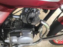 https://riyasewana.com/uploads/bajaj-ct-100-1620201319475.jpg