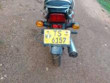 https://riyasewana.com/uploads/bajaj-ct-100-1662728674474.jpg