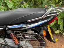 https://riyasewana.com/uploads/bajaj-ct-100-1715591013594.jpg