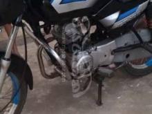 https://riyasewana.com/uploads/bajaj-ct-100-17182245470237.jpg