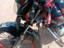 Bajaj CT-100 2005 Motorbike