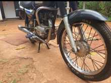 https://riyasewana.com/uploads/bajaj-ct-100-1815220013324.jpg