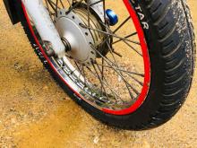 https://riyasewana.com/uploads/bajaj-ct-100-1816471224611.jpg