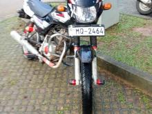 https://riyasewana.com/uploads/bajaj-ct-100-182352516833.jpg