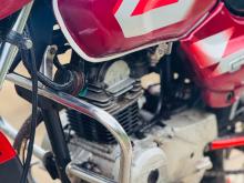 https://riyasewana.com/uploads/bajaj-ct-100-1916141519915.jpg