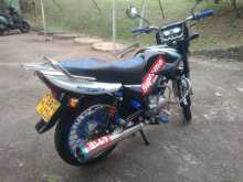 https://riyasewana.com/uploads/bajaj-ct-100-191712234702.jpg