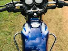 https://riyasewana.com/uploads/bajaj-ct-100-191737424182.jpg