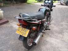 https://riyasewana.com/uploads/bajaj-ct-100-192127084032.jpg