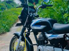https://riyasewana.com/uploads/bajaj-ct-100-1921412724451.jpg