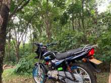 https://riyasewana.com/uploads/bajaj-ct-100-199512613173.jpg